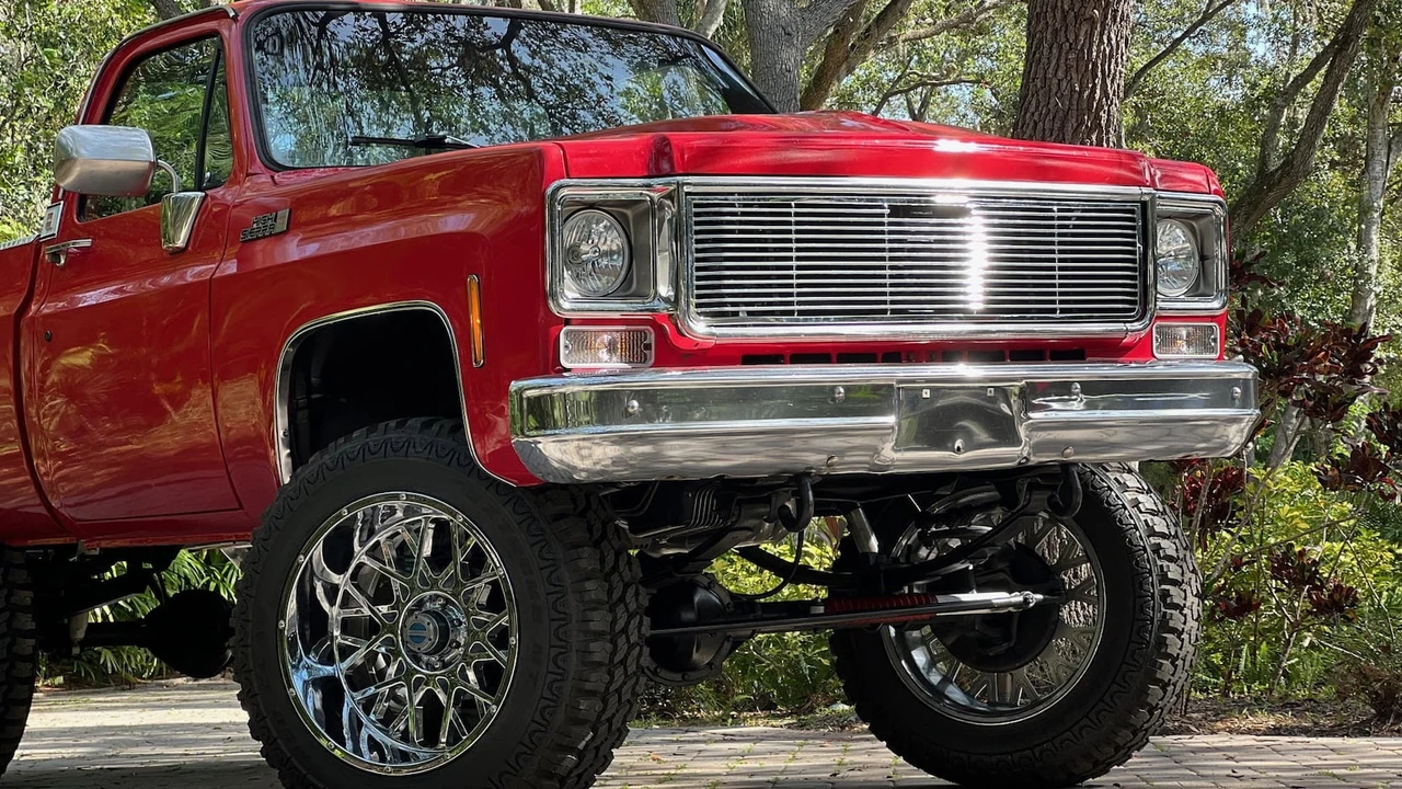 1977 GMC C/K 3rd Gen - Image 11 of 15