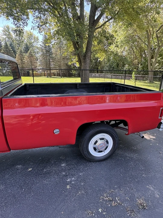 1977 GMC - Image 13 of 24