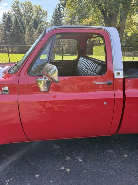 1977 GMC - Image 12 of 24