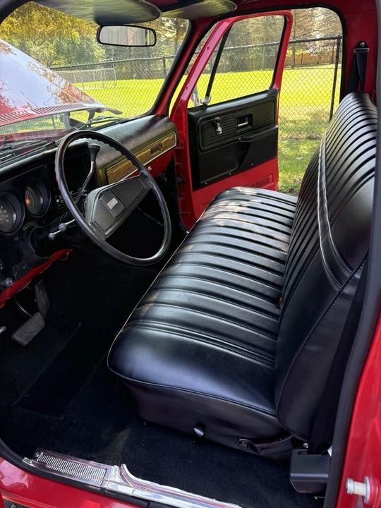 1977 GMC - Image 18 of 24