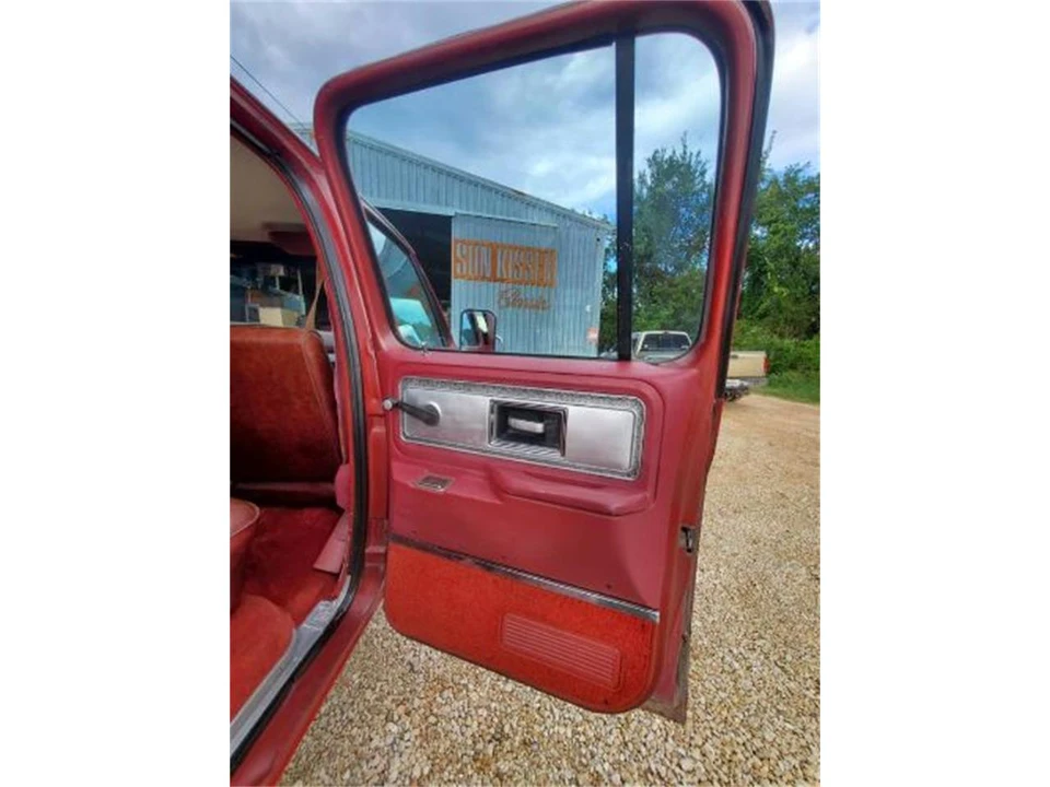 1977 GMC C/K 3rd Gen - Image 5 of 23