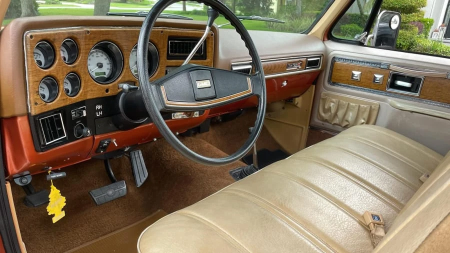1977 GMC C/K 3rd Gen - Image 5 of 9