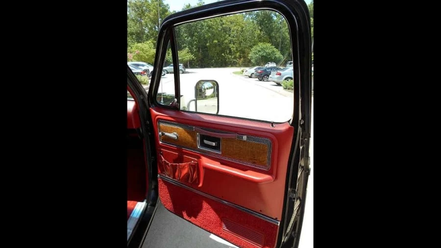 1977 GMC C/K 3rd Gen - Image 7 of 12