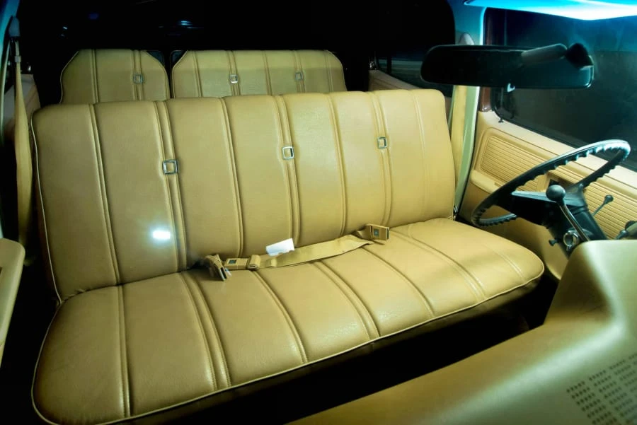 1977 GMC Suburban 7th Gen - Image 3 of 12