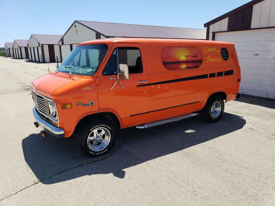 1977 GMC G-series Van - Image 16 of 31