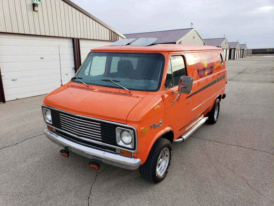1977 GMC G-series Van - Image 13 of 31