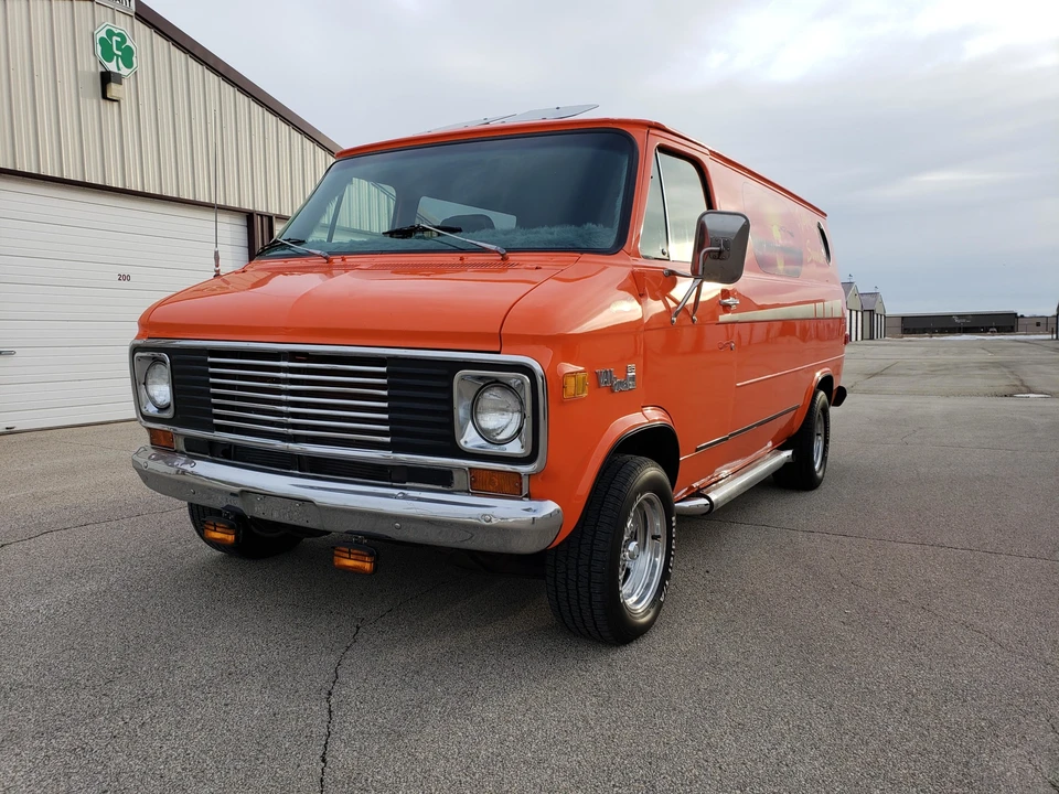 1977 GMC G-series Van - Image 14 of 31