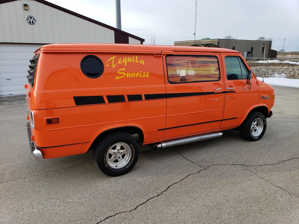 1977 GMC G-series Van - Image 4 of 31