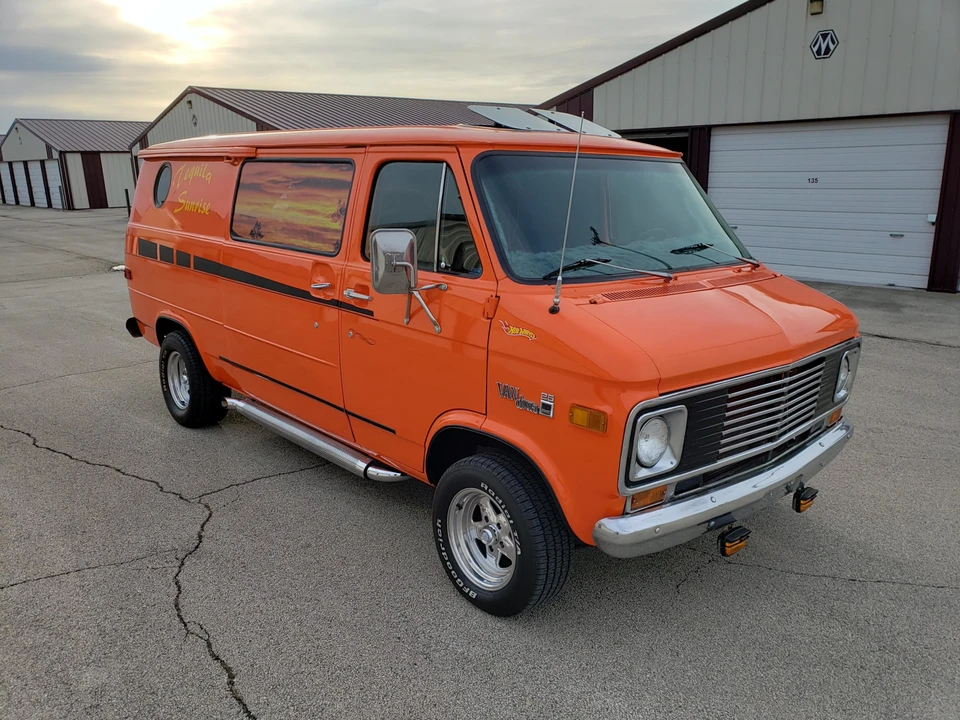 1977 GMC G-series Van - Image 8 of 31