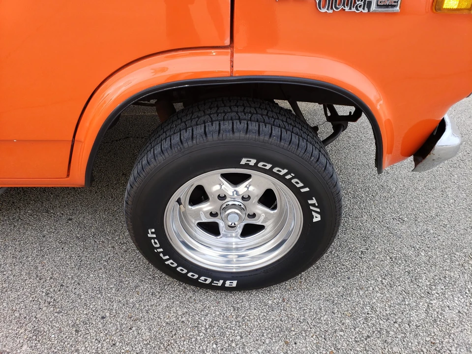 1977 GMC G-series Van - Image 25 of 31