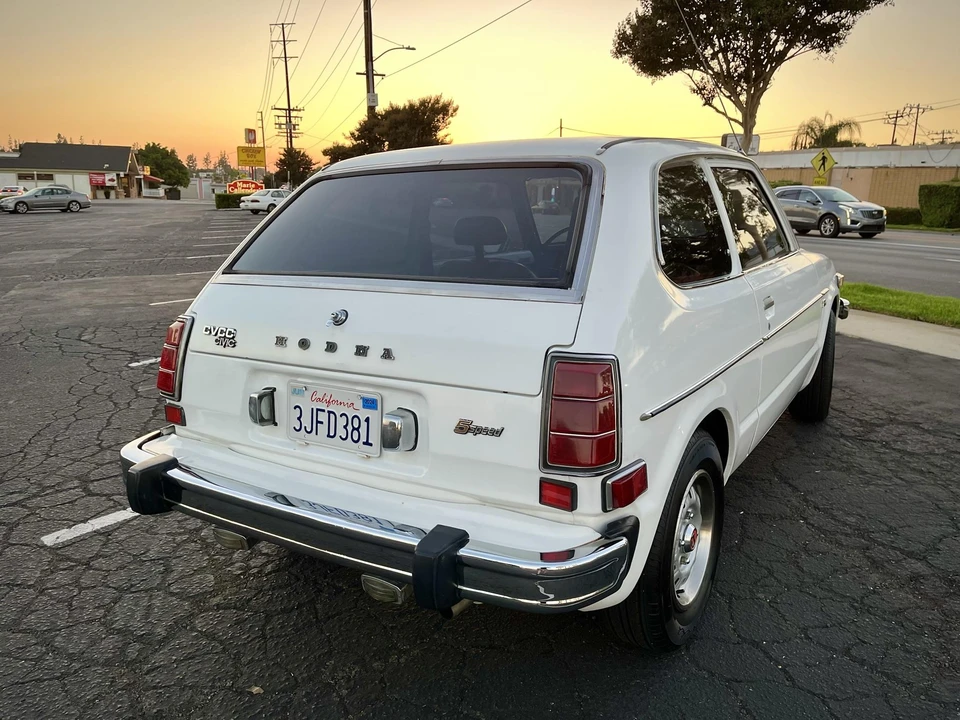 1977 Honda Civic 1st Gen - Image 12 of 31