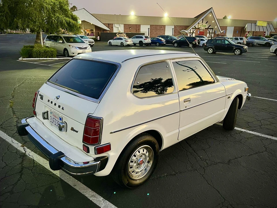 1977 Honda Civic 1st Gen - Image 16 of 31