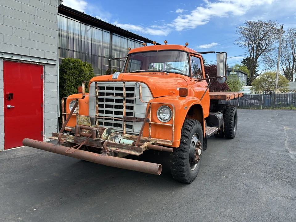 1977 International Harvester Loadstar - Image 5 of 31