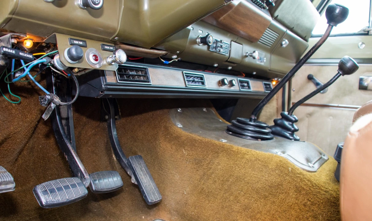 1977 International Harvester Scout - Image 30 of 31