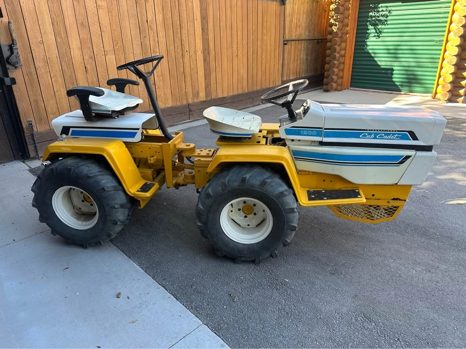 1977 International Harvester - Image 2 of 14