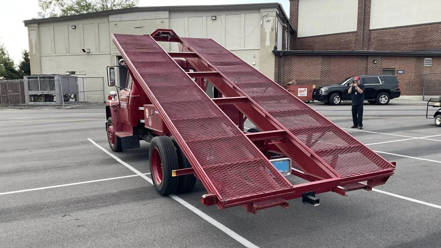 1977 International Harvester Loadstar - Image 6 of 8