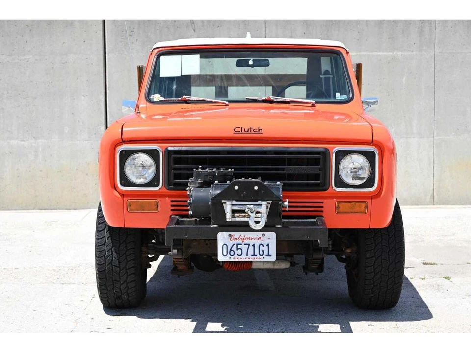 1977 International - Image 2 of 25