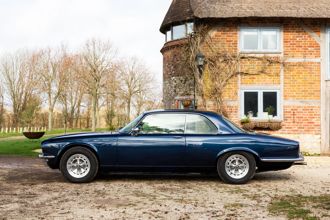 1977 Jaguar XJ Coupe - Image 5 of 31