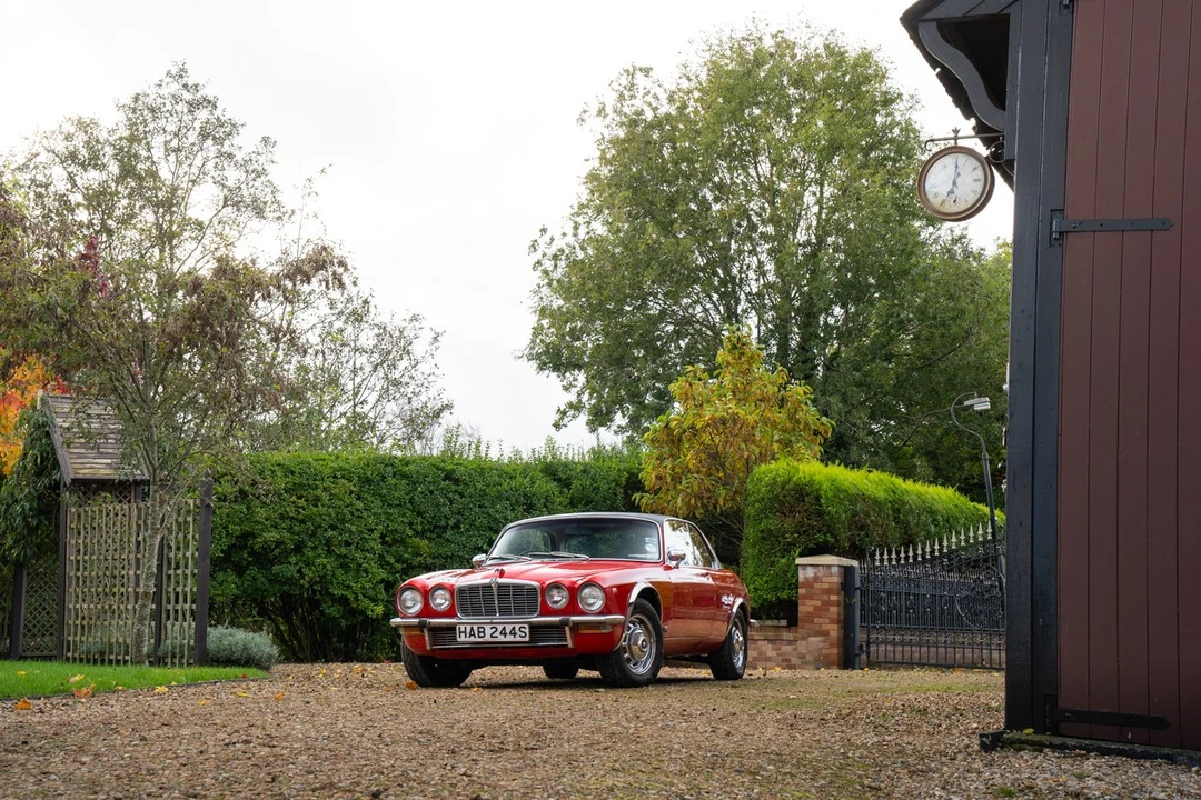 1977 Jaguar XJ Coupe - Image 7 of 30