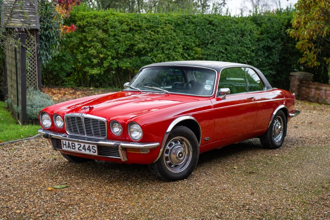 1977 Jaguar XJ Coupe - Image 8 of 30