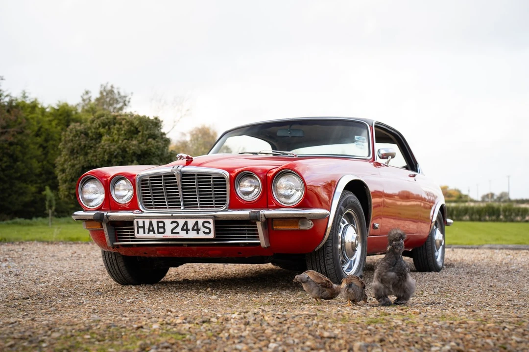 1977 Jaguar XJ Coupe - Image 2 of 30