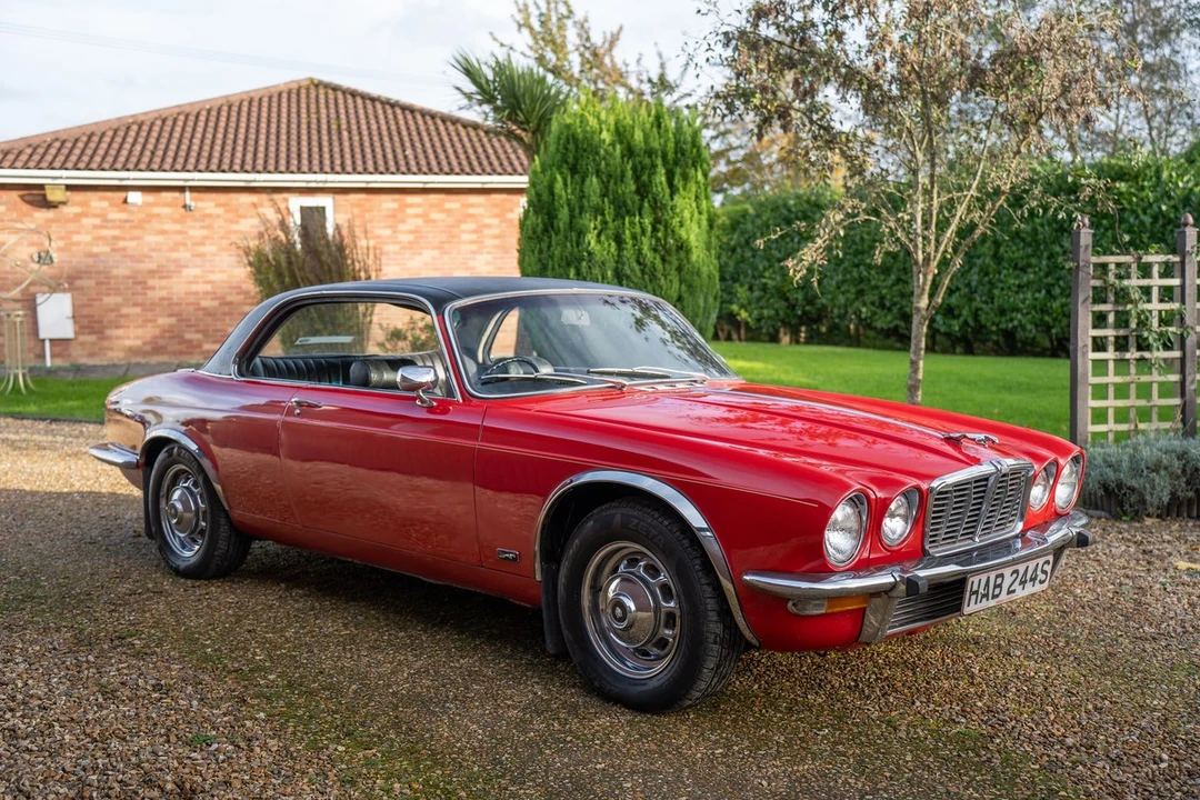 1977 Jaguar XJ Coupe - Image 15 of 30