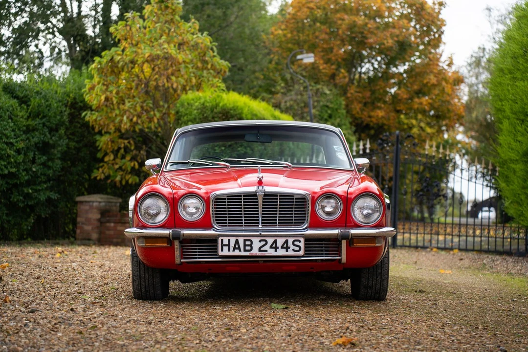 1977 Jaguar XJ Coupe - Image 11 of 30