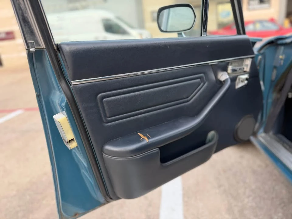 1977 Jaguar XJ Series 2 - Image 10 of 13