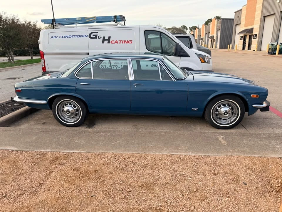 1977 Jaguar XJ Series 2 - Image 8 of 13