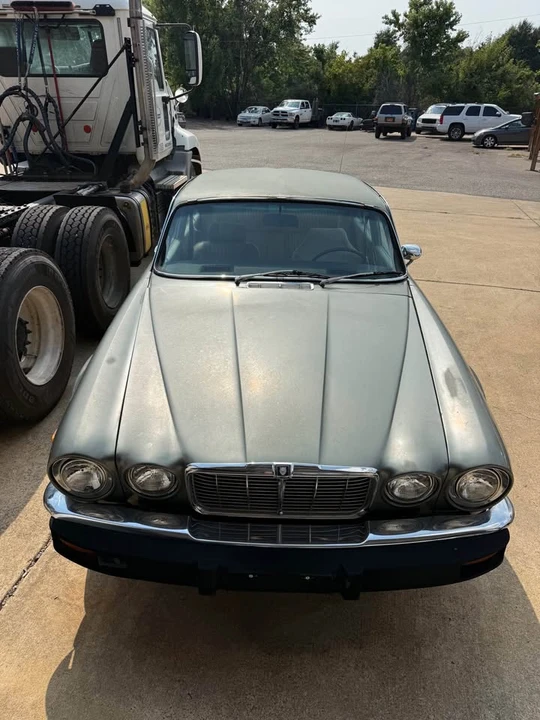 1977 Jaguar XJ Series 2 - Image 3 of 5