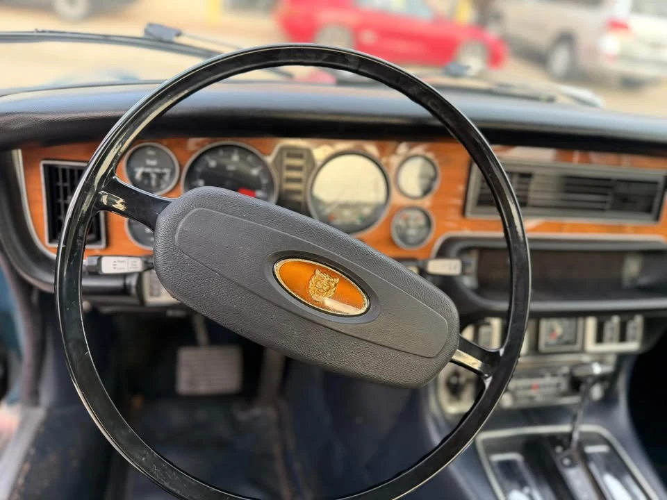 1977 Jaguar XJ Series 2 - Image 14 of 18