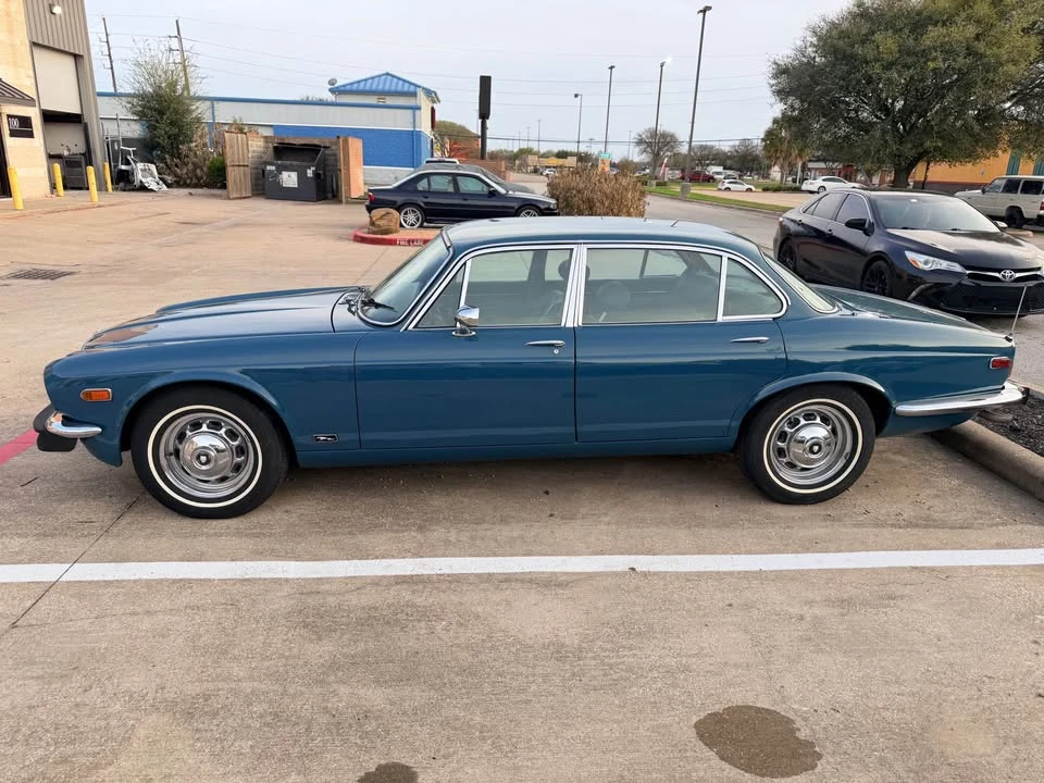 1977 Jaguar XJ Series 2 - Image 3 of 18