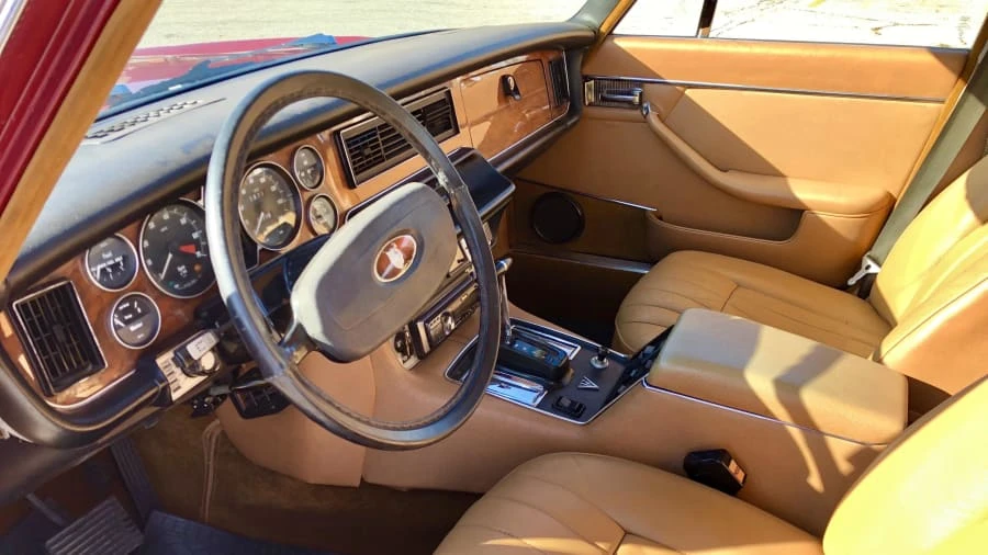 1977 Jaguar XJ Series 2 - Image 2 of 7