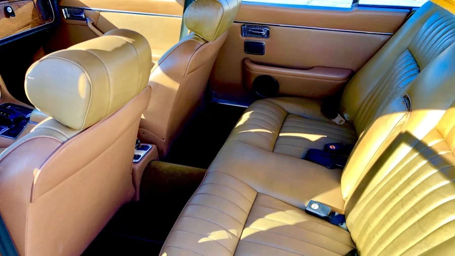 1977 Jaguar XJ Series 2 - Image 3 of 7