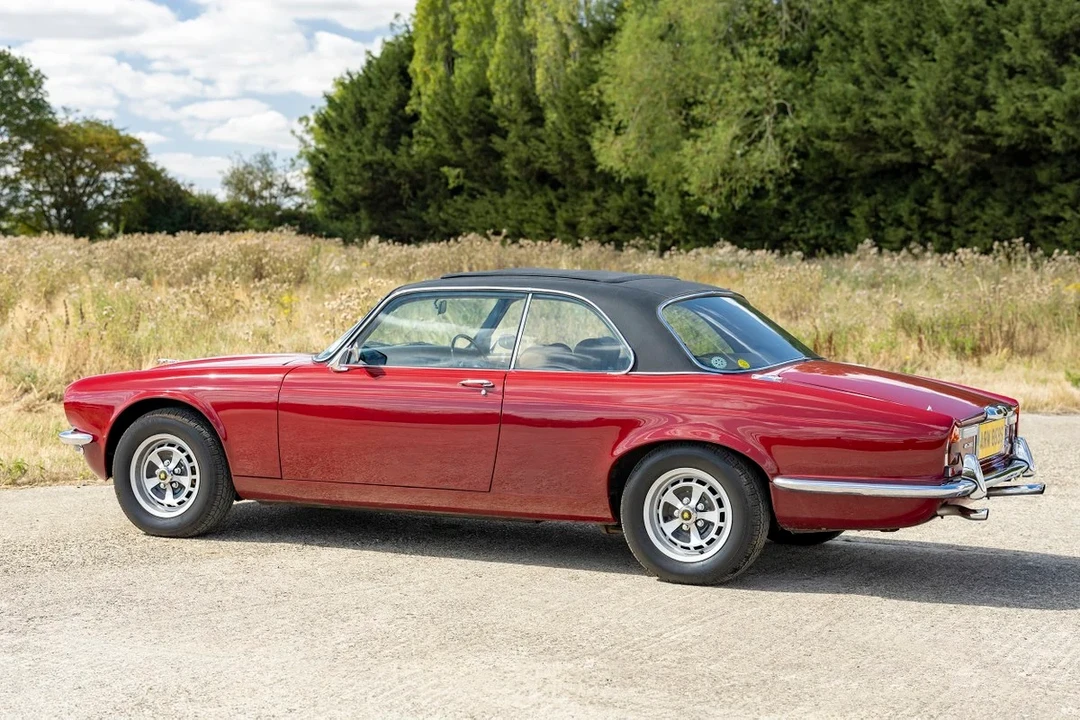 1977 Jaguar XJ Coupe - Image 28 of 30