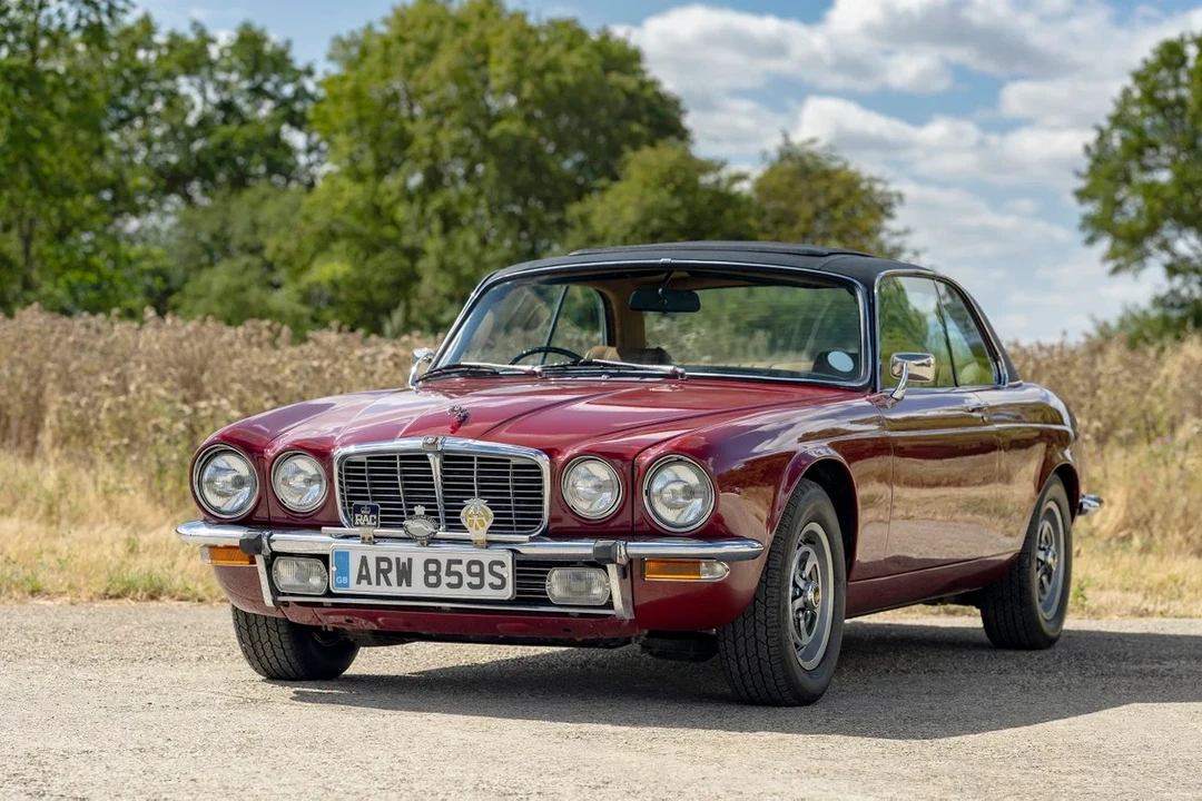 1977 Jaguar XJ Coupe - Image 6 of 30