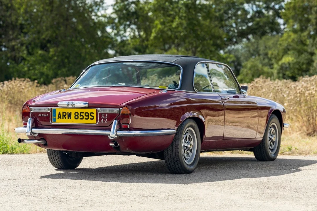 1977 Jaguar XJ Coupe - Image 10 of 30
