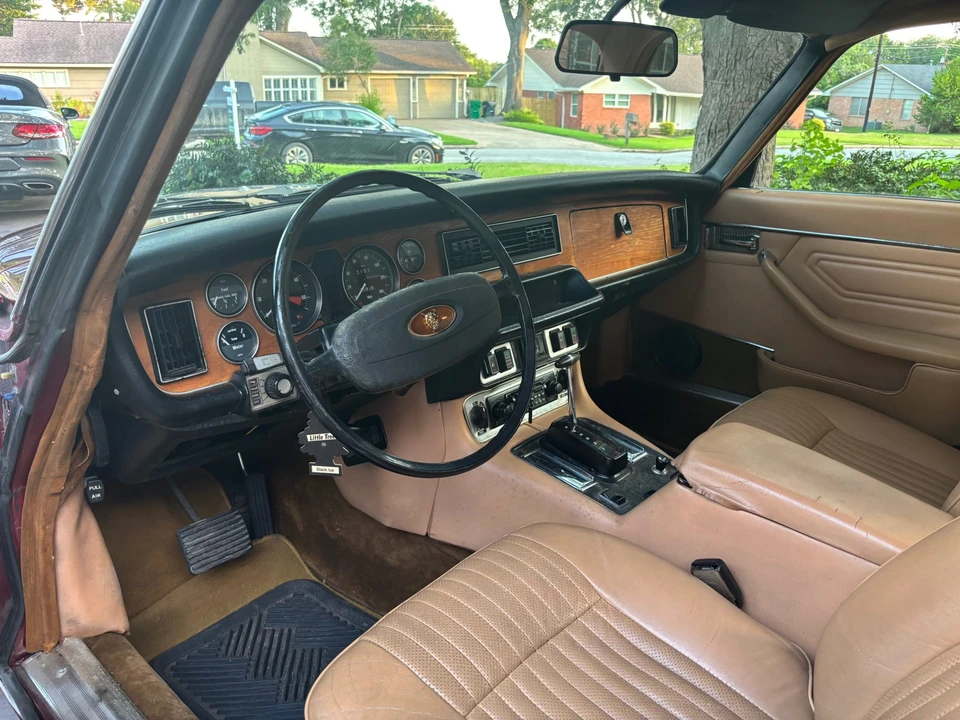 1977 Jaguar XJ Coupe - Image 29 of 31