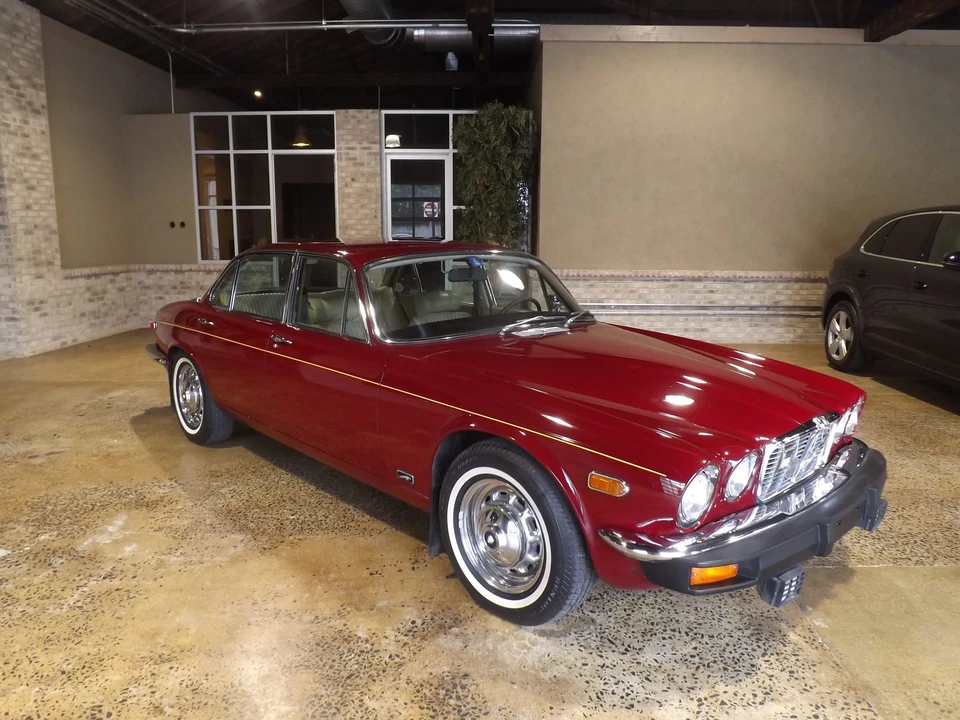 1977 Jaguar XJ Series 2 - Image 16 of 31