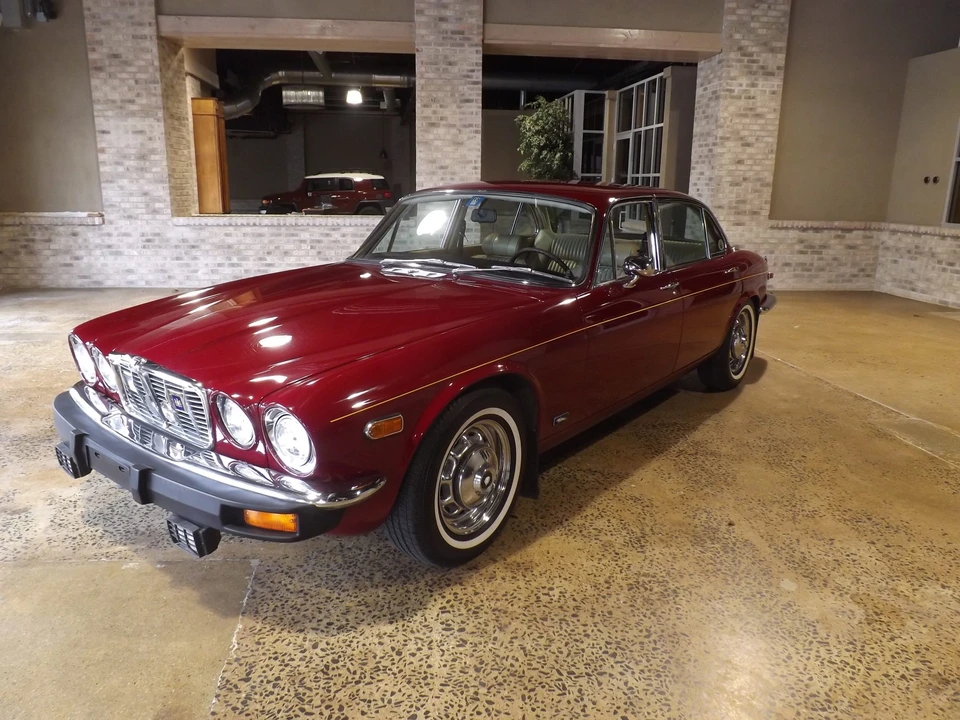 1977 Jaguar XJ Series 2 - Image 3 of 31