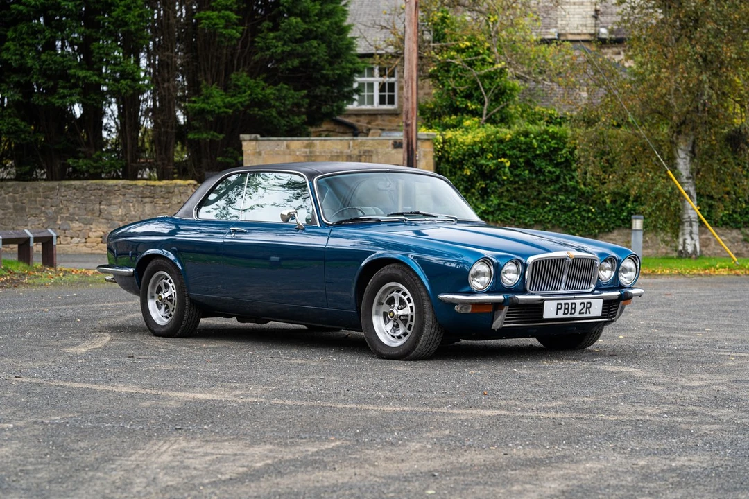 1977 Jaguar XJ Coupe - Image 7 of 30
