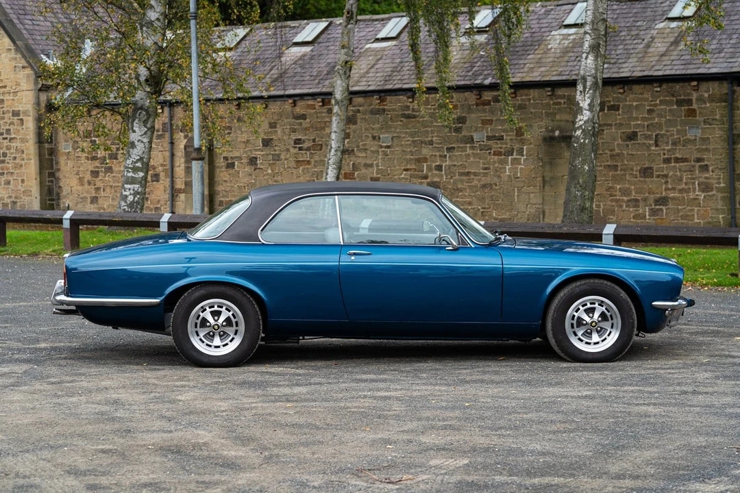 1977 Jaguar XJ Coupe - Image 5 of 30