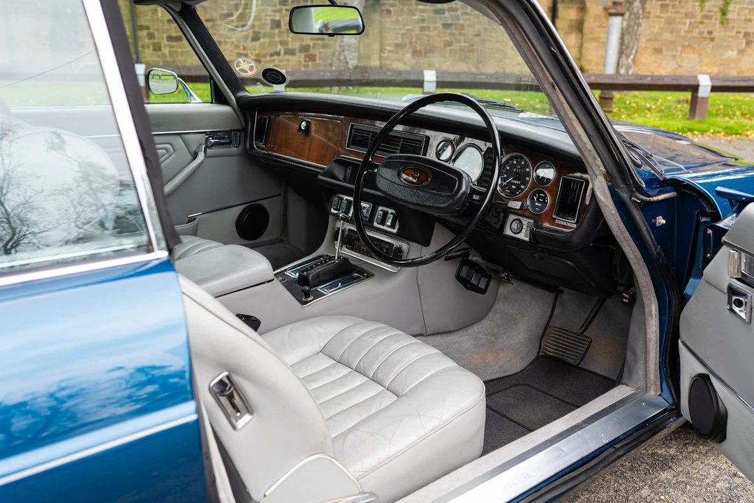 1977 Jaguar XJ Coupe - Image 20 of 30