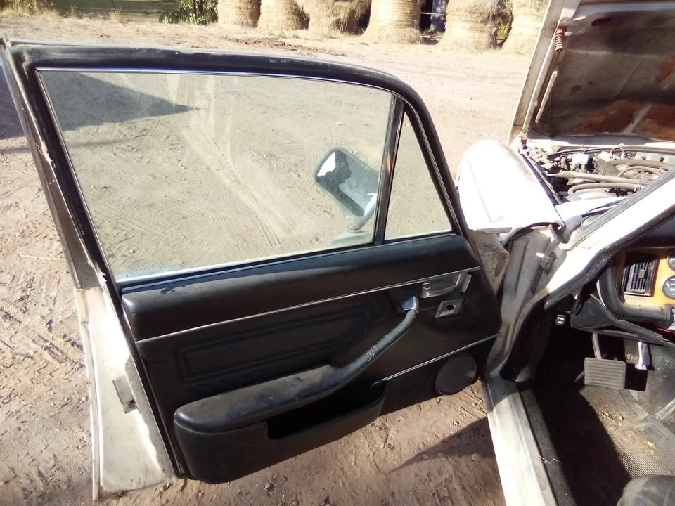 1977 Jaguar XJ Series 2 - Image 6 of 18