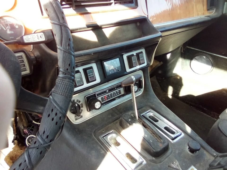 1977 Jaguar XJ Series 2 - Image 8 of 18
