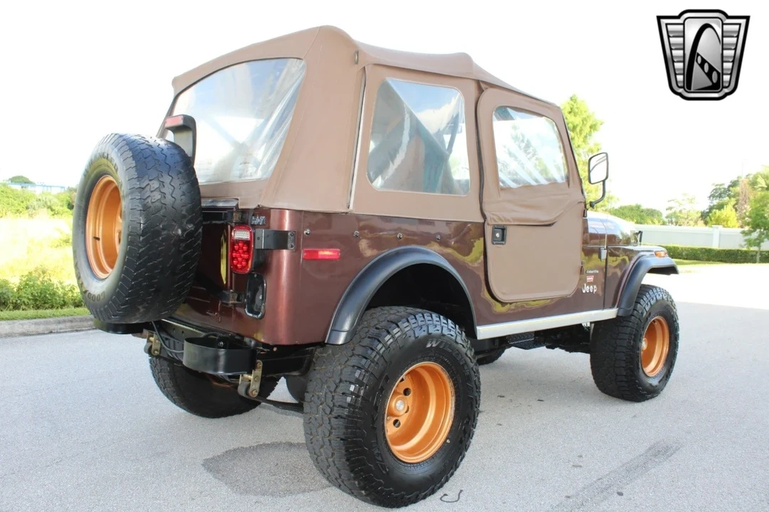 1977 Jeep CJ7 - Image 9 of 12