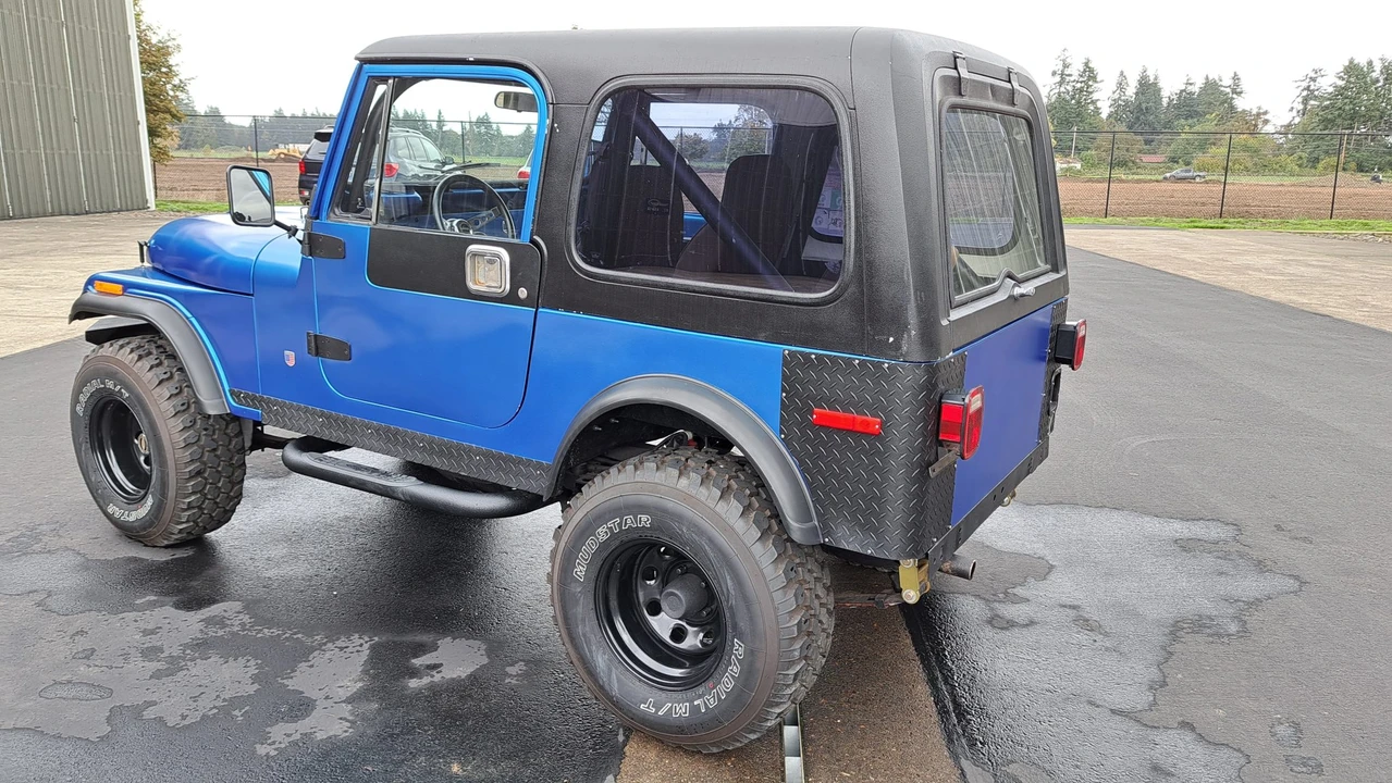 1977 Jeep CJ7 - Image 5 of 31