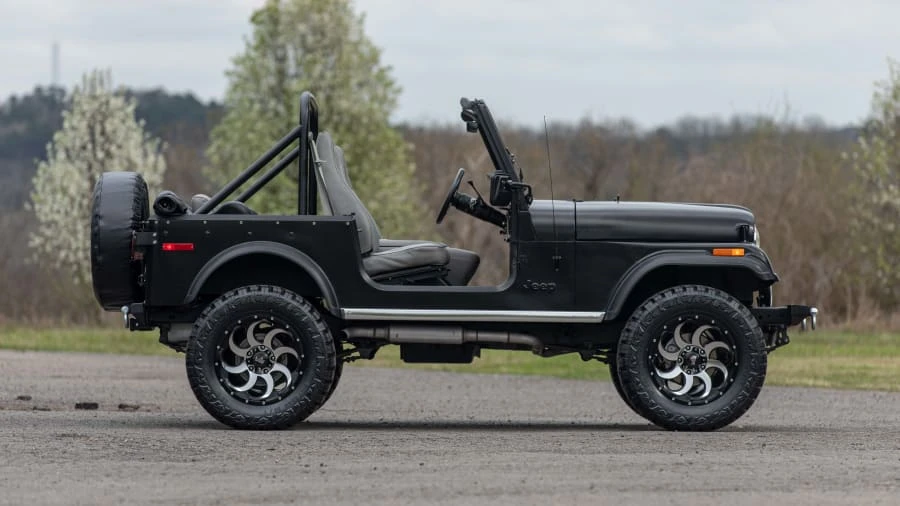 1977 Jeep CJ7 - Image 2 of 27