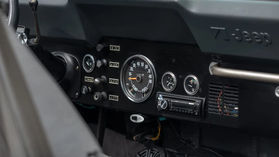 1977 Jeep CJ7 - Image 11 of 29