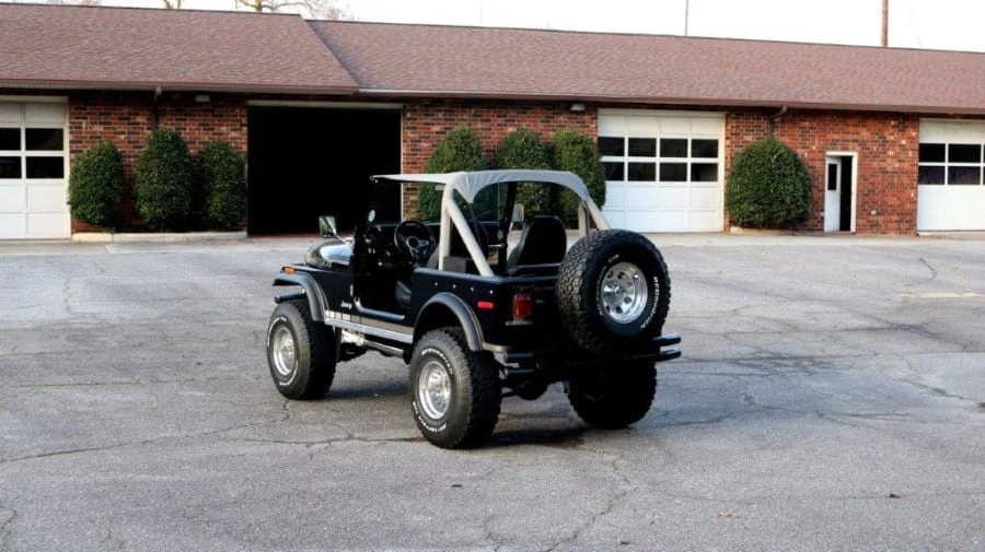 1977 Jeep CJ7 - Image 3 of 12